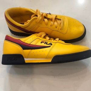 FILA Original Fitness Shoes Women's size 8.5 Canary Yellow excellent Shape!
